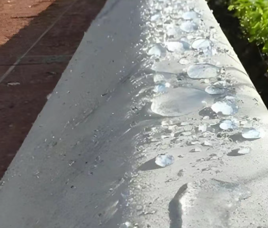 泗洪硅烷浸渍涂料在混凝土保护中的应用